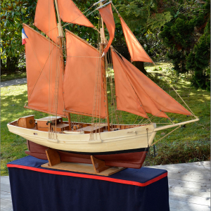 maquette de bateau 2 mâts