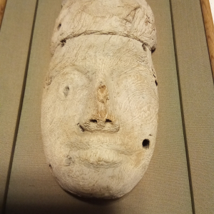 Masque de sarcophage Egypte ancienne