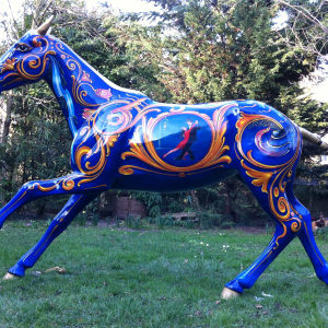 Cheval  de Polo au galop grandeur nature - peint par Martiniano Arce
