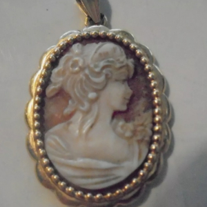 Pendentif Or 18Carats Camée Coquillage