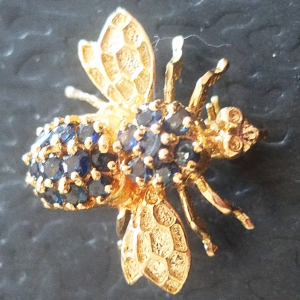 broche abeille