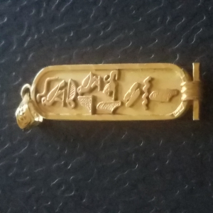 pendentif or massif egypte