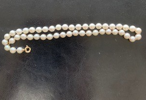 Collier perles de culture du Japon, fermeture or 14 carats