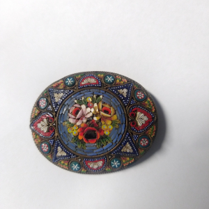 Broche en micro mosaïque Italy