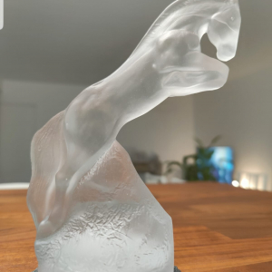 Sculpture cheval en cristal
