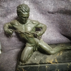 Esclave enchainé marbre bronze