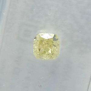 Diamants - 0.45 ct - Coussin - Jaune clair - VS1
