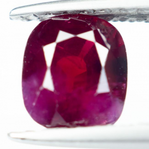 Rouge profond - Rubis de Birmanie - 1.27 ct