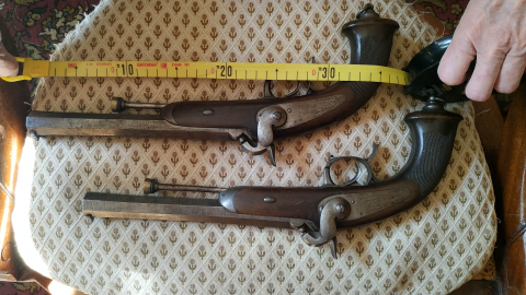 
															Pistolets manufacture de Châtellerault 1851
														