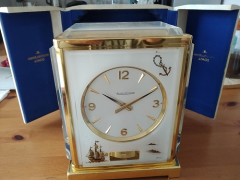 
															Horloge ATMOS classic Caravelle Marina de Jaeger-Lecoultre avec boitier
														