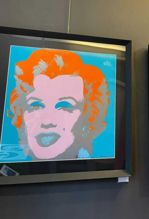 
															Andy Warhol Marilyn Monroe THIS IS NOT BY ME
														