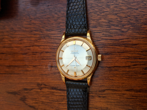 
															Omega Constellation années 60/70
														