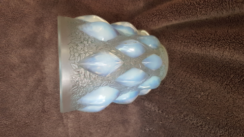 
															Vase Lalique
														
