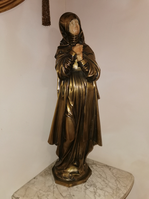 
															Vierge de Nuremberg
														