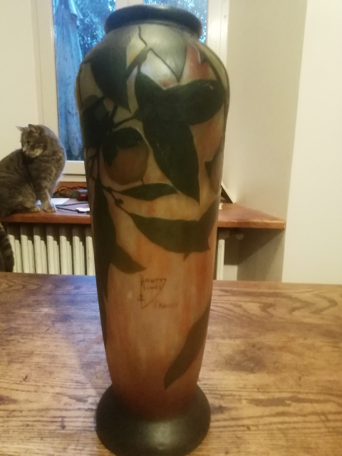 
															VASE DAUM NANCY CROIX DE LORRAINE SIGNE 45CM  DEBUT du XX siecle
														