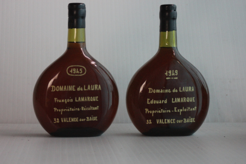 
															ARMAGNAC 2 BOUTEILLES  BASQUAISE  1945  ET  1949
														