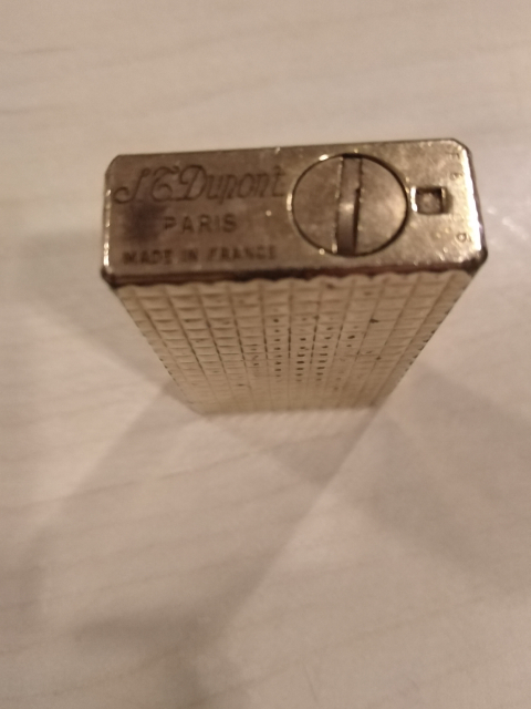 
															Briquet dupont
														