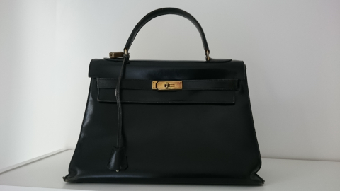 
															Sac Kelly Hermes noir bon état
														