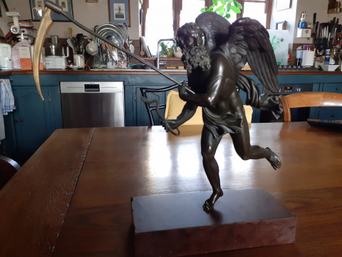 
															Bronze personnage antique
														