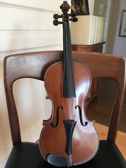 
															Violon ancien NICOLAS BERTOLINI
														