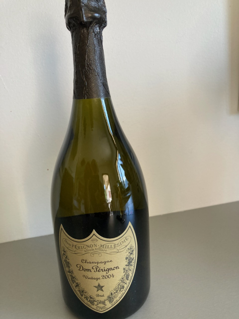 
															Champagne Dom Pérignon vintage 2004  millésime
														