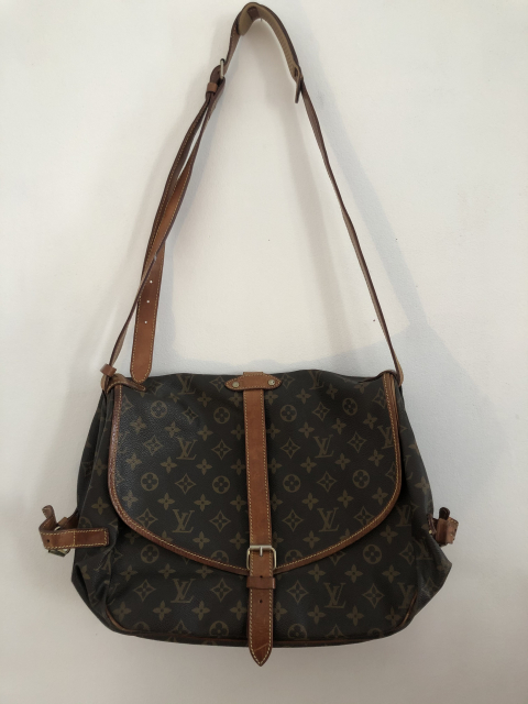 
															Sac louis vuitton vintage
														