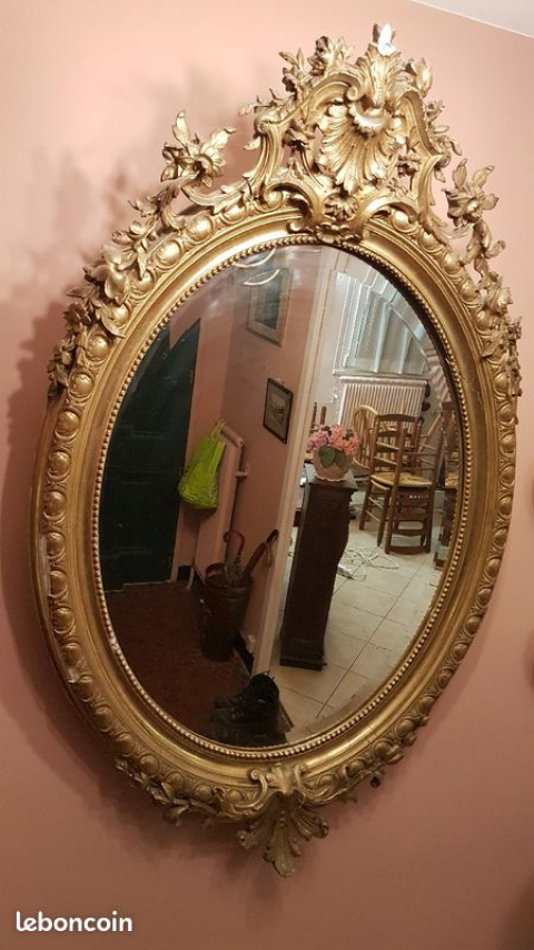 
															Miroir de chateau
														