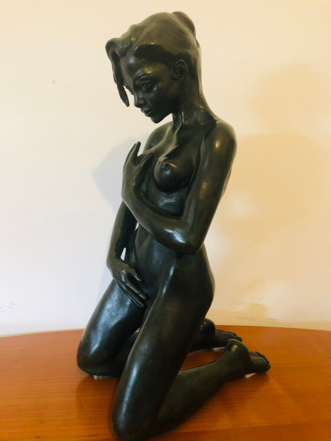 
															Sculpture Margot Pitra
														