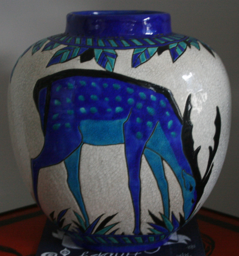 
															vase catteau
														