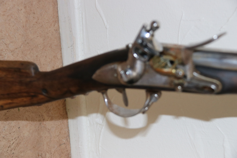 
															fusil modelé 1822
														
