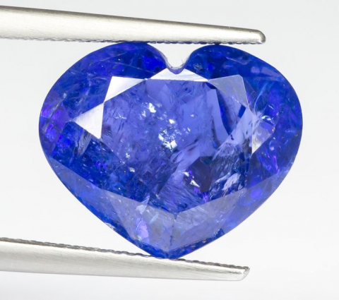 
															Tanzanite bleu violacé vif/profond - 8,89 ct
														