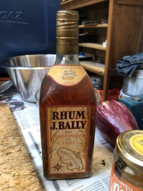 
															Rhum Bally 1966
														