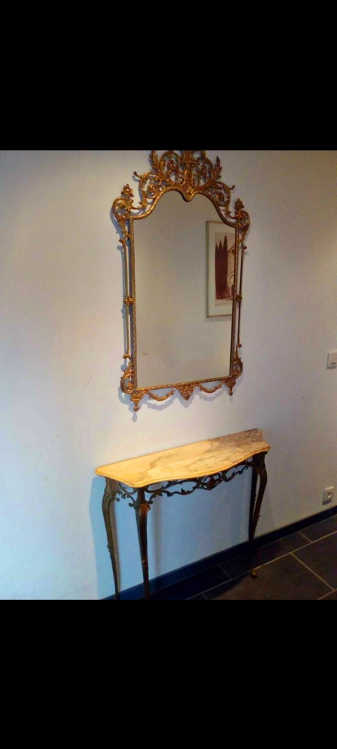 
															Miroir style Louis xvi
														