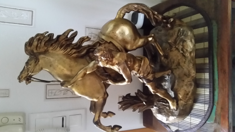 
															sculpture d'après les chevaux de MARLY de Coustou
														