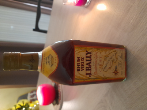 
															Rhum vieux J.Bally
														