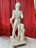 
															statue en plâtre du duc de Chambord
														