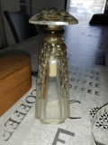 
															Flacon de parfum Vasthi By Gueldy
														