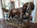 
															chien chasse en bronze
														