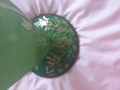 
															Vase Daum fond vert à décor de marguerites
														