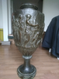 
															Vase en bronze
														