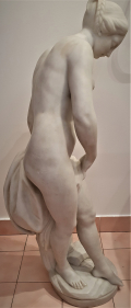 
															Baigneuse marbre d'après Etienne-Maurice Falconet
														