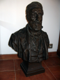 
															Bronze de François Raybaud, signé Aldebert
														