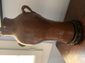 
															Vase en gré xixing marron à décor de personnage en creux 20eme siecle
														