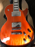 
															Guitare Gibson Les Paul Candy GT
														