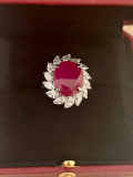 
															bague rubis 8;80 carats et or blanc diamants
														