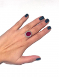 
															bague rubis 8;80 carats et or blanc diamants
														