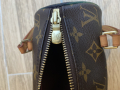 
															Sac papillon louis Vuitton
														