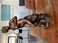 
															bronze femme
														