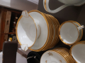 
															Vaisselles porcelaine de limoges blanche doré à l'or
														