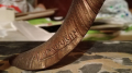 
															un paon en bronze signé Limousin
														